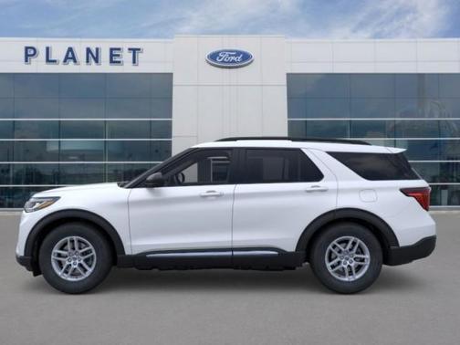 2025 Ford Explorer Active RWD