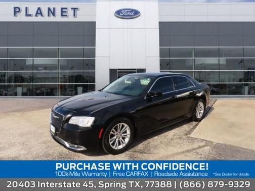 2017 Chrysler 300 Limited