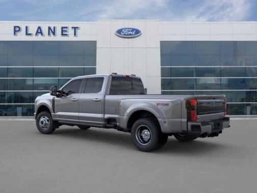 2025 Ford F-350 Platinum