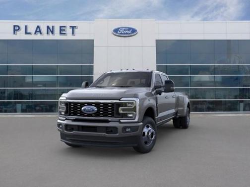 2025 Ford F-350 Platinum