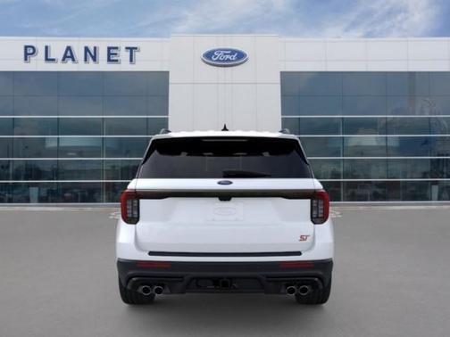 Star White 2026 Ford Explorer ST