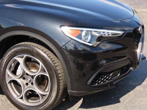 2022 Alfa Romeo Stelvio Sprint