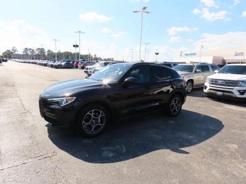 2022 Alfa Romeo Stelvio Sprint