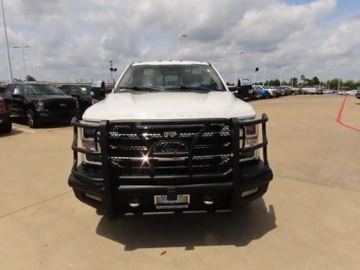 Star White 2022 Ford F-250 Lariat