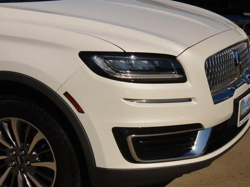 2020 Lincoln Nautilus Standard