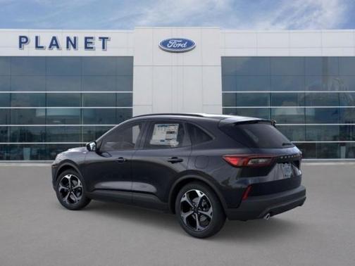 2026 Ford Escape ST-Line Select AWD