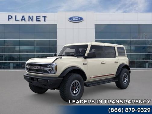 Wimbledon White 2026 Ford Bronco Outer Banks