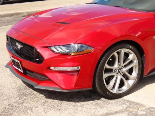 2023 Ford Mustang GT Premium
