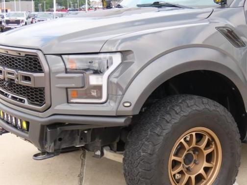 2020 Ford F-150 Raptor