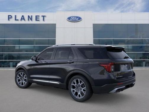 2025 Ford Explorer Platinum 4WD