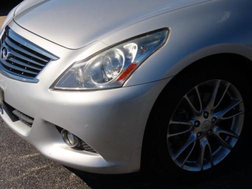 2013 INFINITI G37 Journey