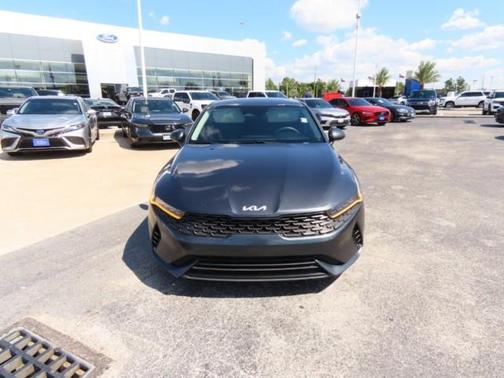 2022 Kia K5 LXS