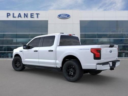 2025 Ford F-150 Lightning XLT