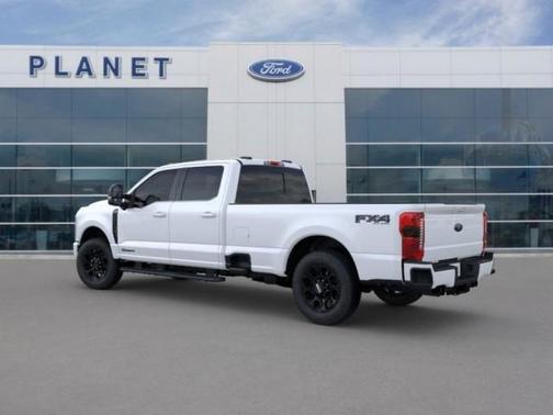 2025 Ford F-350 Lariat Super Duty