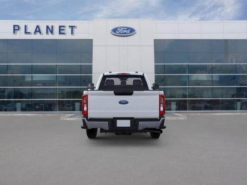 Oxford White 2026 Ford F-250 XL