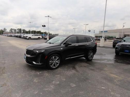 2020 Cadillac XT6 Premium Luxury FWD