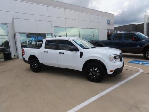 2024 Ford Maverick XL