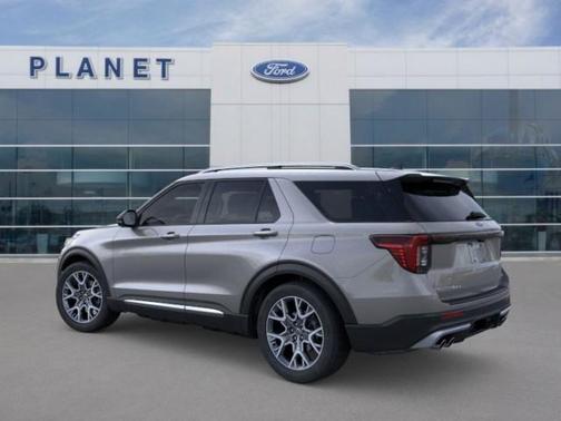 2025 Ford Explorer Platinum 4WD
