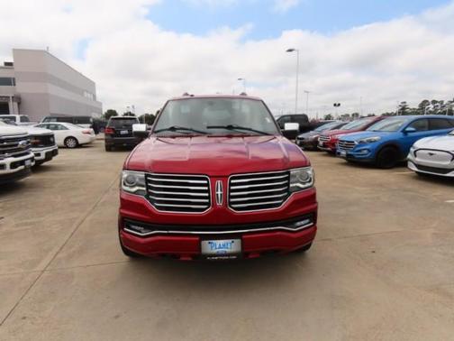 2015 Lincoln Navigator Base