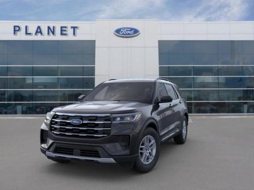 2025 Ford Explorer Active RWD