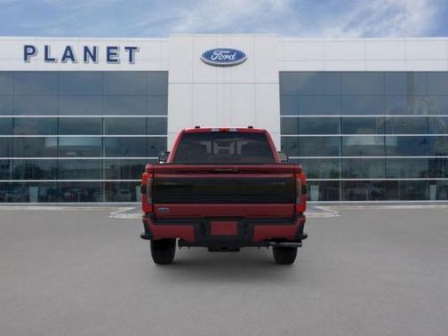 2025 Ford F-250 Platinum
