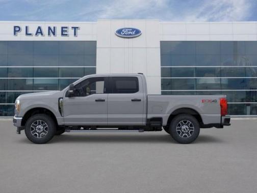 2025 Ford F-350 XLT