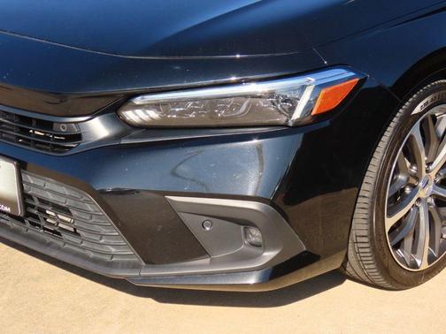 2022 Honda Civic Touring