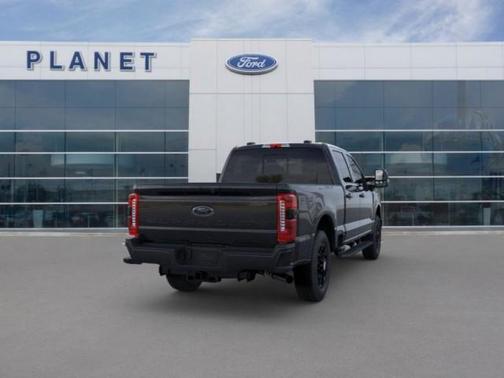 2025 Ford F-350 Lariat Super Duty