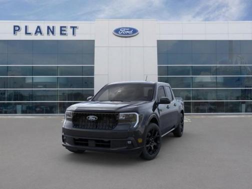 2025 Ford Maverick Lobo Standard
