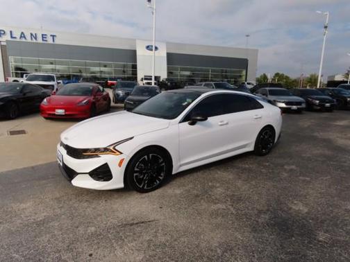 2023 Kia K5 GT-Line