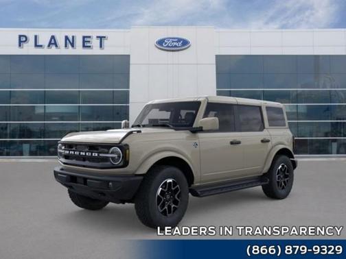 2026 Ford Bronco Outer Banks