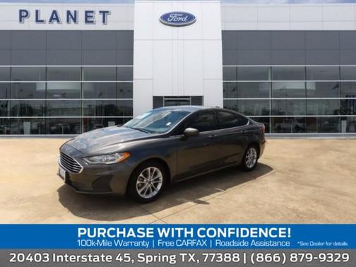 2020 Ford Fusion SE