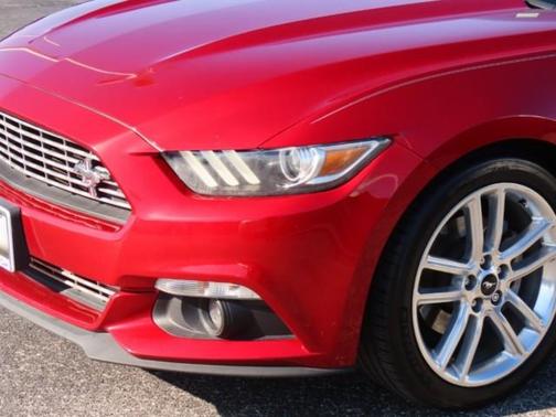 2017 Ford Mustang EcoBoost Premium