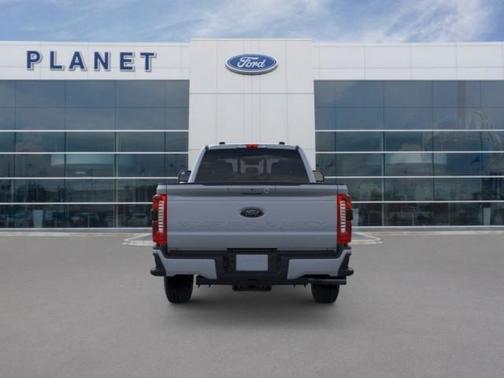 2025 Ford F-350 Lariat Super Duty