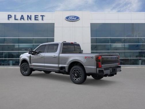 2025 Ford F-250 Platinum