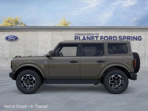 2026 Ford Bronco Outer Banks