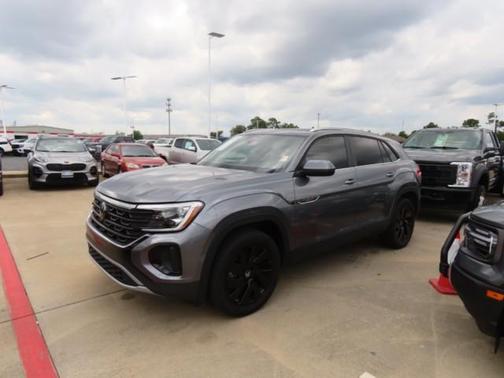 2024 Volkswagen Atlas Cross Sport 2.0T SE w/Technology