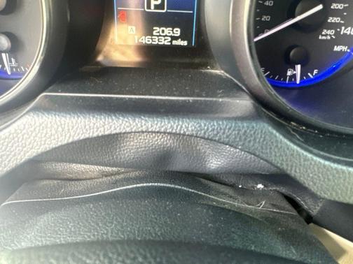 Crystal White Pearl 2015 Subaru Outback 2.5i Premium