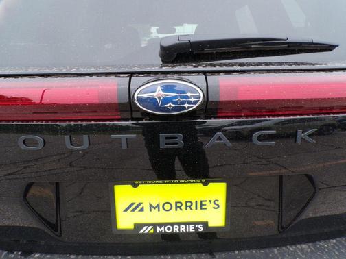 Crystal Black Silica 2026 Subaru Outback Premium