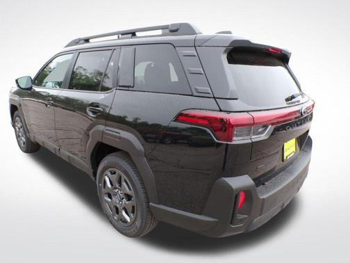 Crystal Black Silica 2026 Subaru Outback Premium