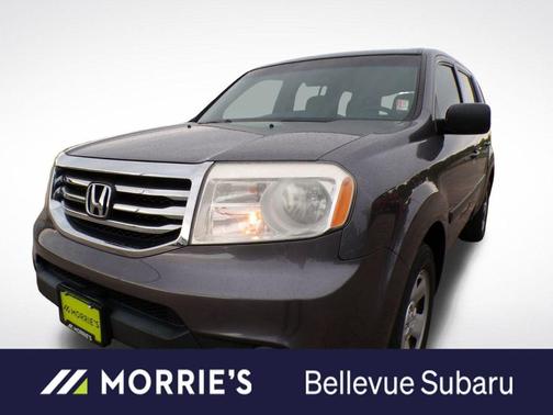 Gray 2015 Honda Pilot LX