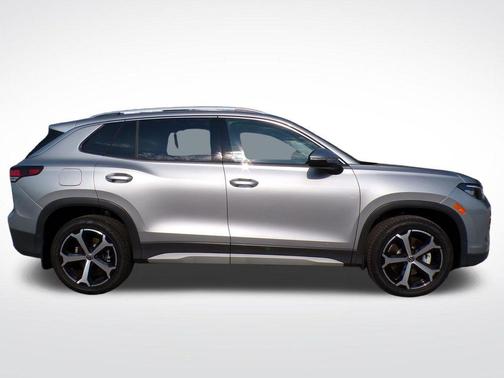 Pyrite Silver Metallic 2026 Volkswagen Tiguan 2.0T SE