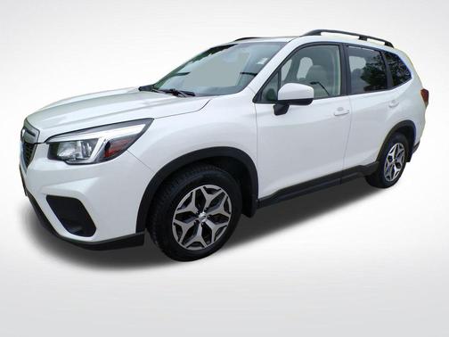 Crystal White Pearl 2020 Subaru Forester Premium
