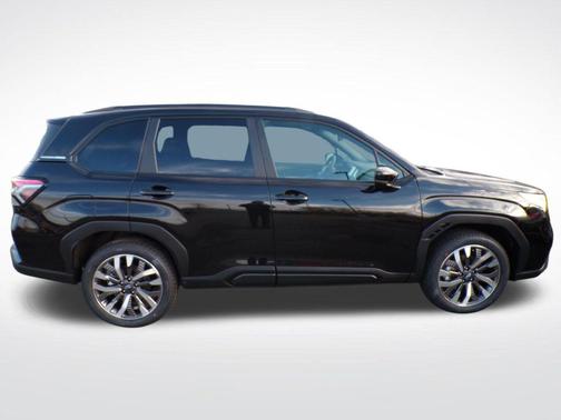 Crystal Black Silica 2026 Subaru Forester Touring