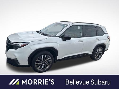 Crystal White Pearl 2025 Subaru Forester Touring