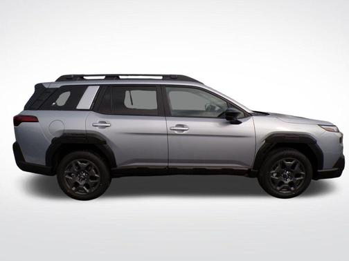 Ice Silver Metallic 2026 Subaru Outback Premium