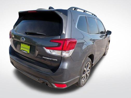 Magnetite Gray Metallic 2024 Subaru Forester Limited