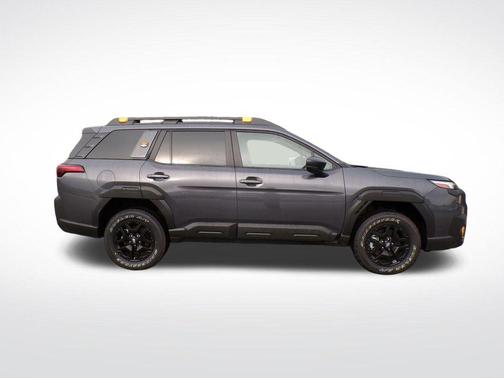 Magnetite Gray Metallic 2026 Subaru Outback Wilderness