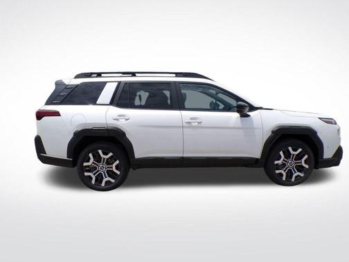 Crystal White Pearl 2026 Subaru Outback Touring XT