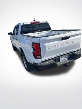 Summit White 2025 Chevrolet Colorado WT